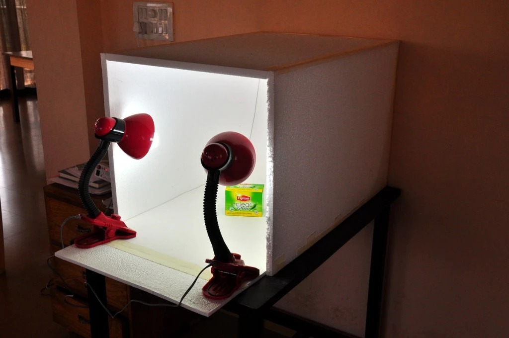 How to do Professional Product Photography with a homemade Photo Light Box in under Rs 2,000