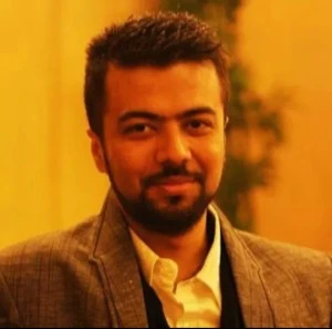 [Seller Interview] Daily deals to manufacturing Mobile handsets- Ashutosh Valani’s ecommerce journey!
