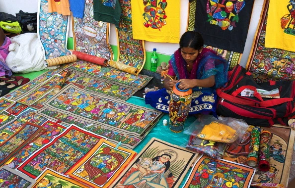 E-commerce will help empower women: Experts
