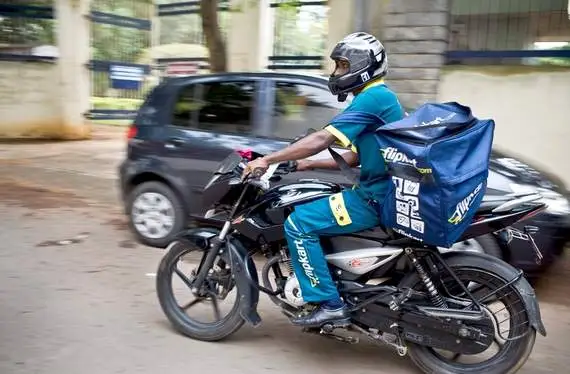 Hyperlocal delivery route for Flipkart also, to meet the on-demand trend