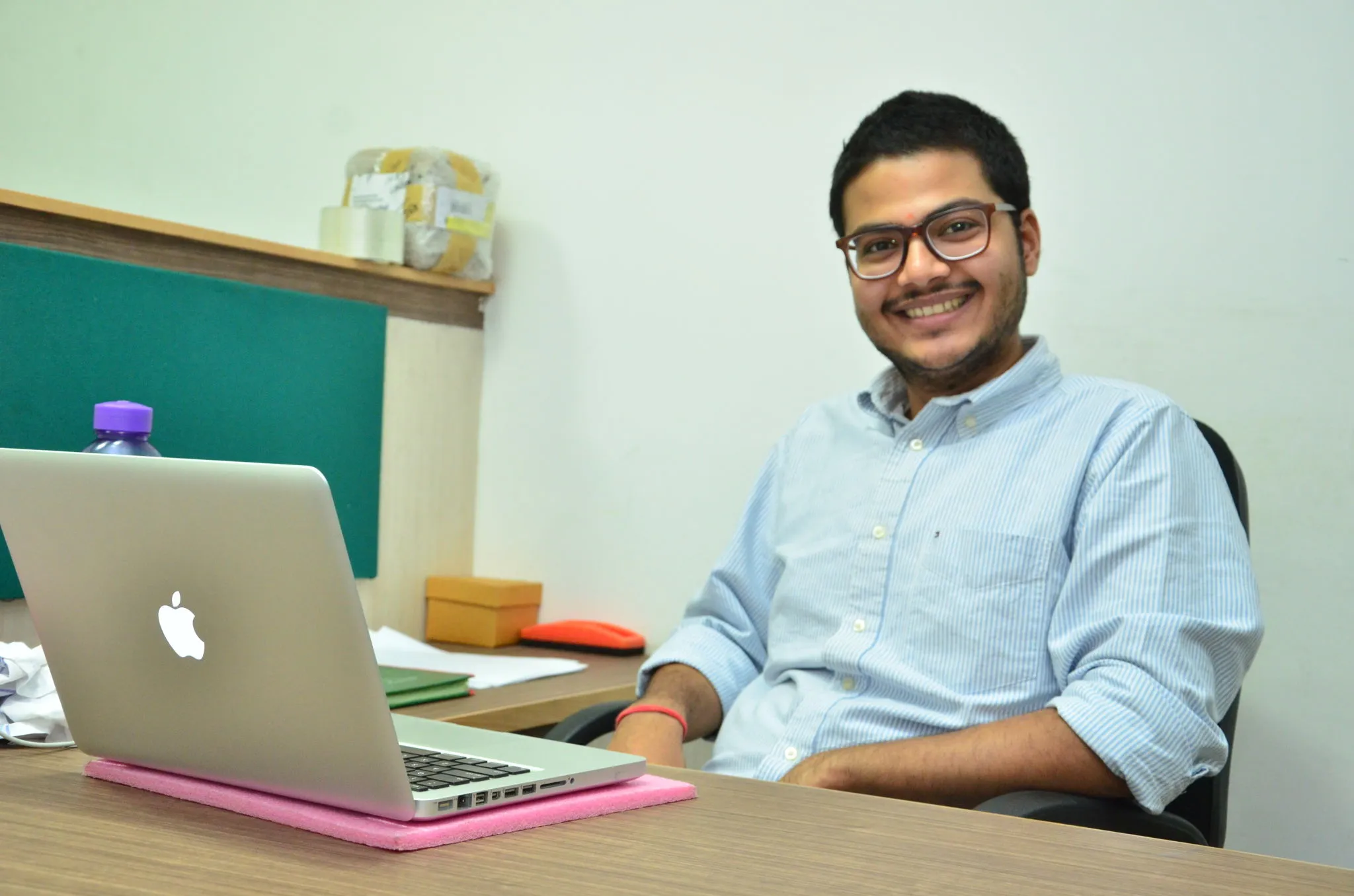 [Seller Interview] It wasn’t pleasant using India Post, Dhruv shares why