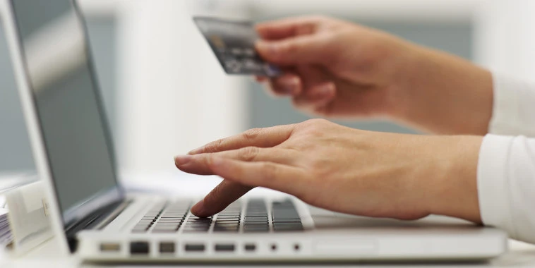 Etailers to calculate credit score based on online shopping history to simplify EMI purchases