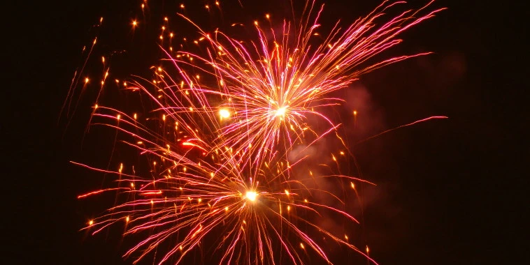 Firecrackers dotting the virtual sky with online sales