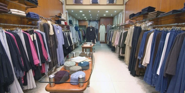 Etailers adopting hybrid retail model; Flipkart, Pepperfry, FirstCry, Zivame open offline stores
