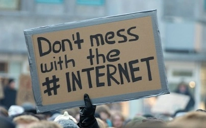 Flipkart, Paytm support Net Neutrality in the Facebook Free Basics debate