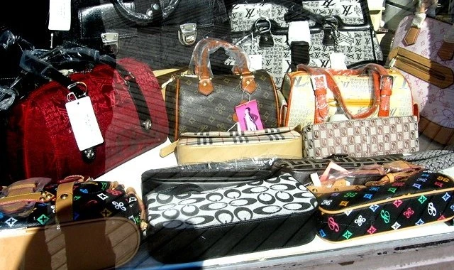 Sale of fake online products worry foreign designer brands