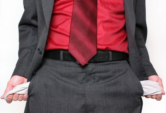 Askmebazaar & Mebelkart strapped for cash; Blame investor for inability to pay Sellers!