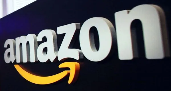 Amazon charges zero processing fees in return for Box Content Information