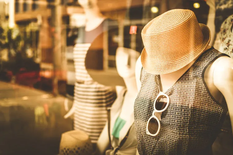 What ails the online fashion sector? Shut downs camouflage high growth figures