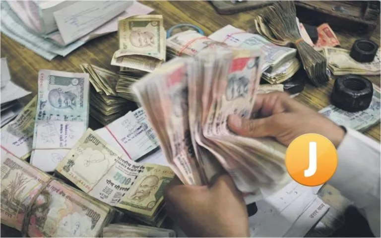 Jabong tie-up with FlexiLoans allows Online Sellers working capital of upto 5 lakhs!