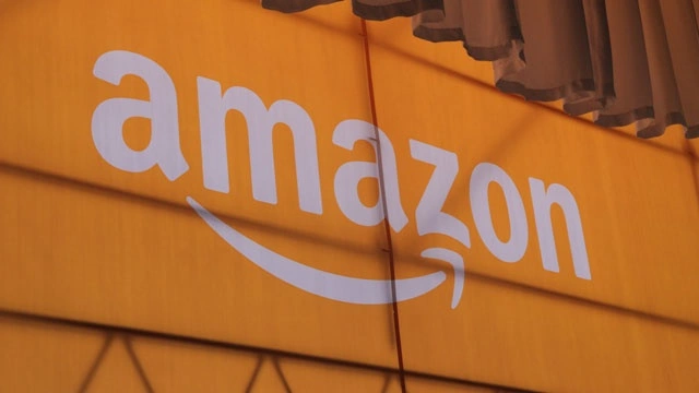 Amazon root for inventory ecommerce model; Flipkart, Snapdeal strongly oppose