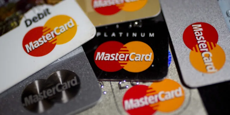 MasterCard keeps word on India investments, to put money on mobile payments & ecommerce