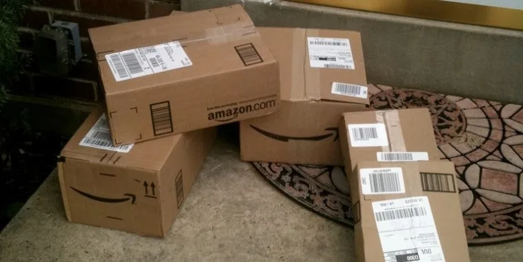 Amazon to deliver Flipkart & Snapdeal orders to control Indian ecommerce
