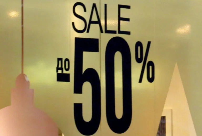 Snapdeal, Shopclues not competing with Amazon, Flipkart this festive season?