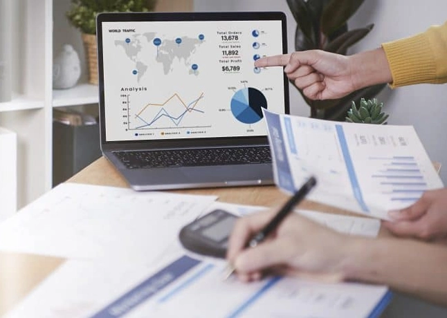 8 Effective Customer Success Strategies to Grow Your Business in 2022